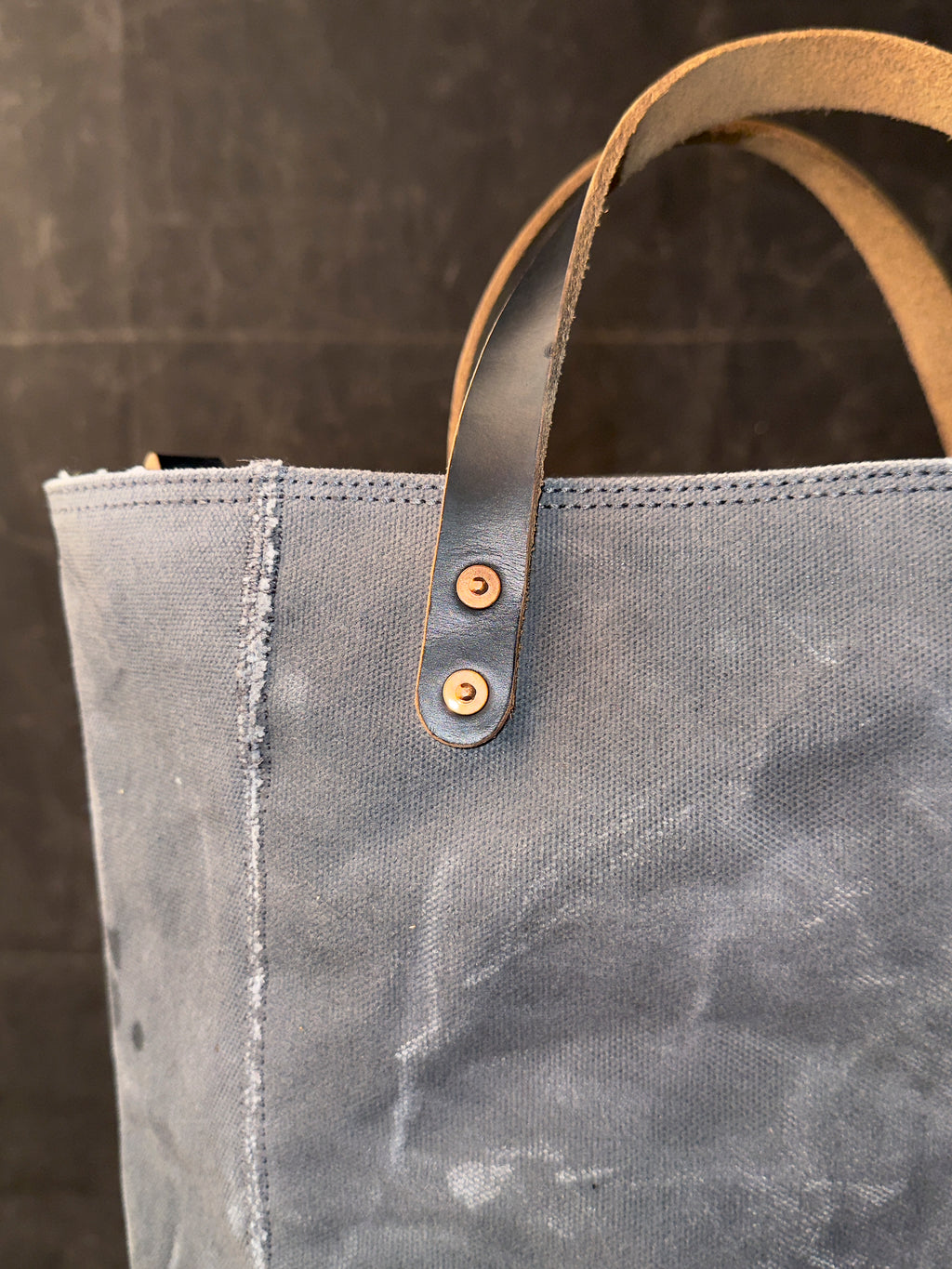 008 FIELD TOTE