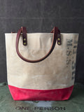 017 FIELD TOTE