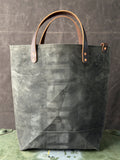 009 FIELD TOTE
