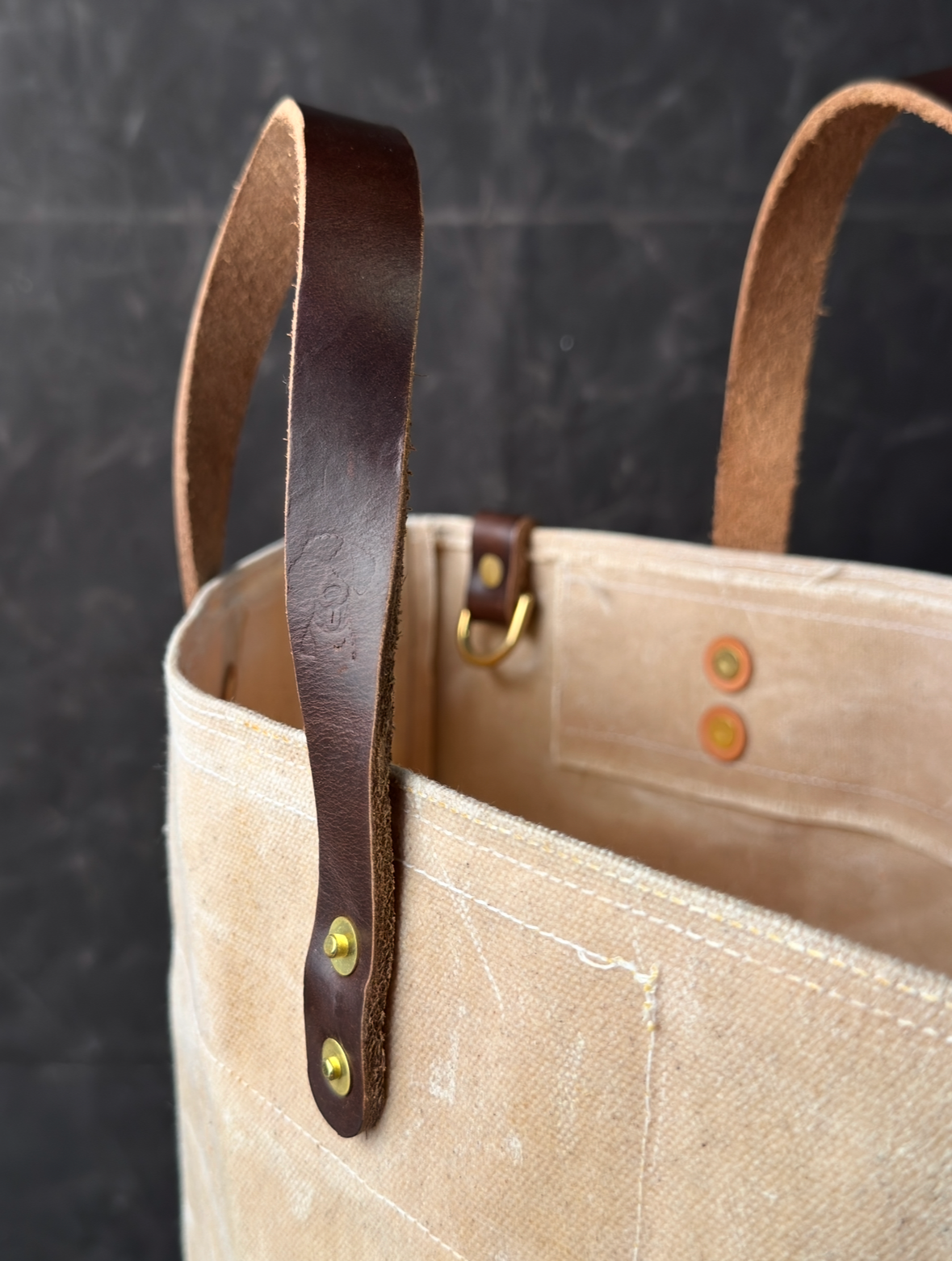 013 FIELD TOTE