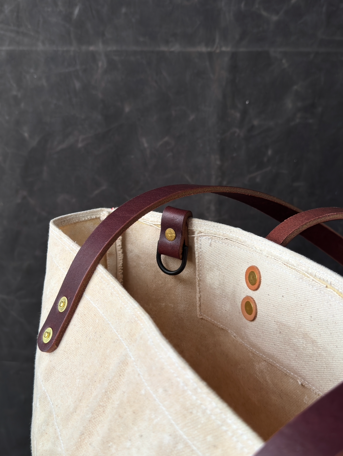 017 FIELD TOTE